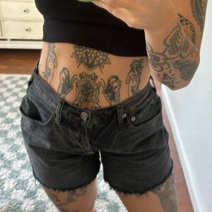 AGOLDE Parker Shorts in black